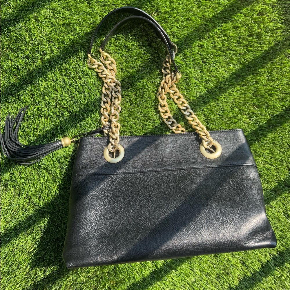 VALENTINO BY MARIO VALENTINO Kali Leather Shoulder Bag in Black - Picture 4 of 12